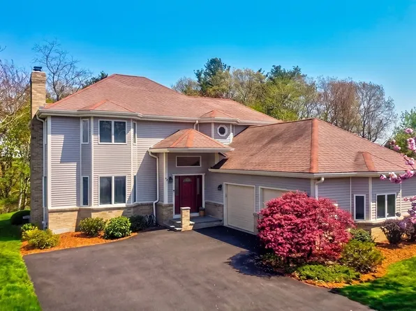 43 Hampshire Rd, Peabody, MA 01960