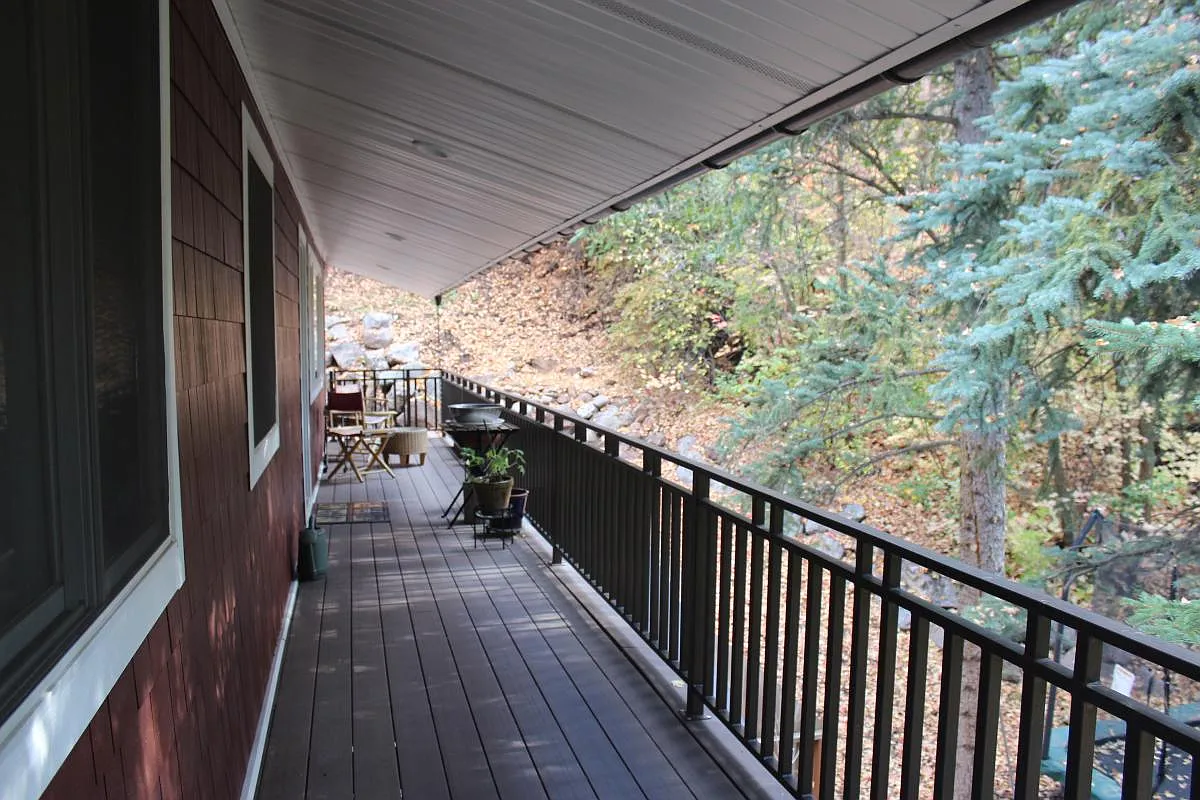 3 bed, 1960 sqft, $2,800 — Photo 3