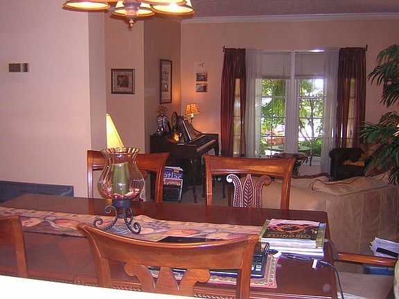 Dining Room/Living Room