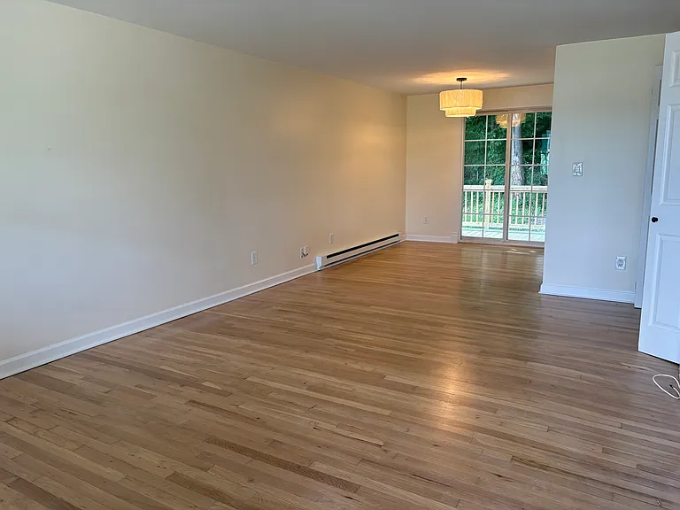67 Strickland Rd — Photo 18