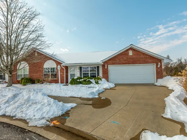 502 Hancock Ct, Carbondale, IL 62901