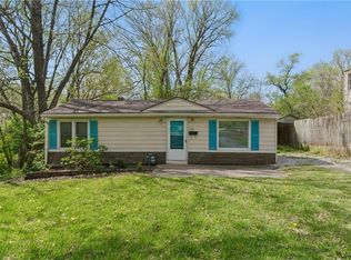 9357 E 67th Ter, Raytown, MO 64133