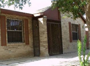 2804 Concord St, Laredo, TX 78043