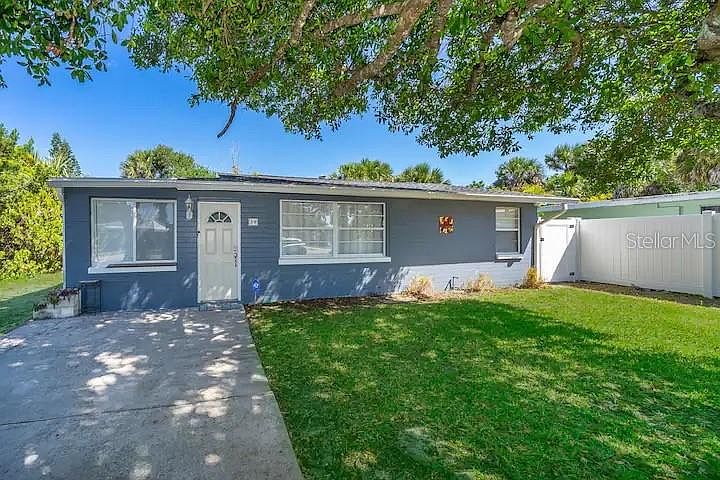 1st image of 39 Alamanda Dr