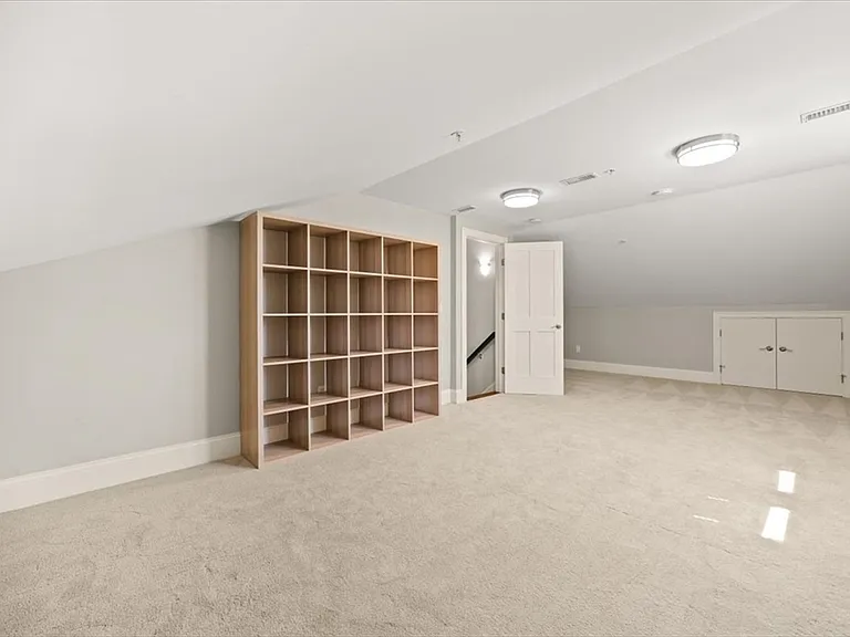 20 Dalby St #20 — Photo 28