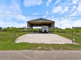 238 Flamingo St, Sargent, TX 77414