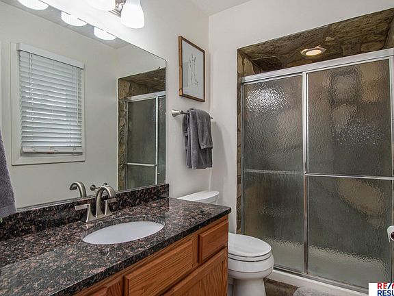 4th image of 15291 Blackwell Dr