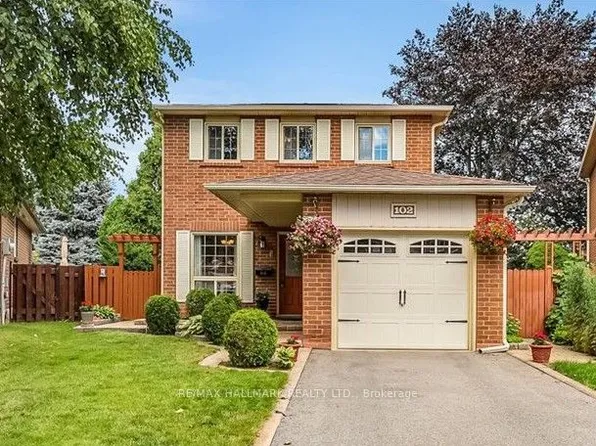 102 Trewartha Cres, Brampton, ON L6Z 1X4
