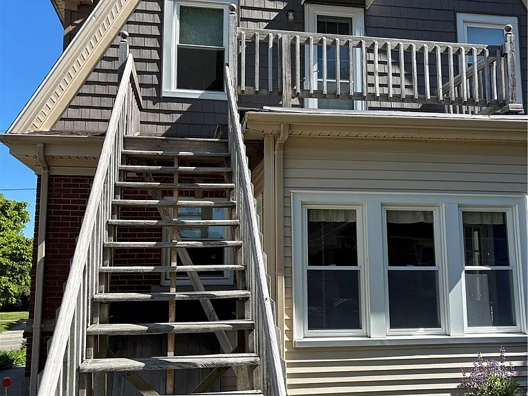 35 Oak St #2 — Photo 12