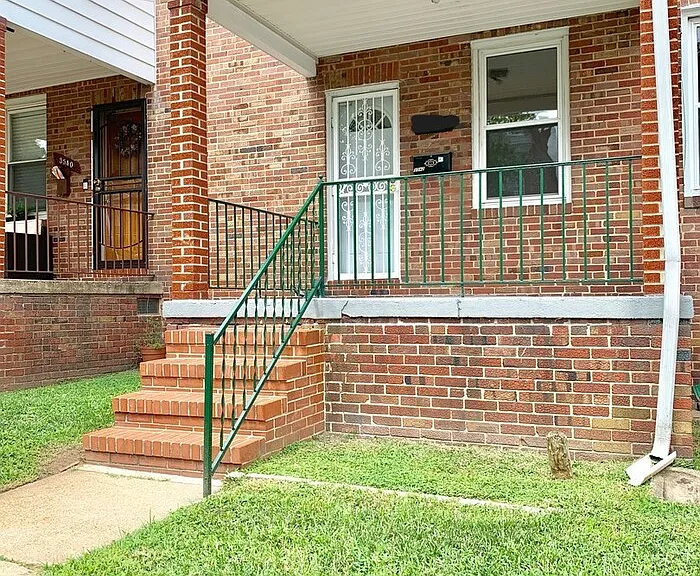 3500 Lyndale Ave — Photo 2