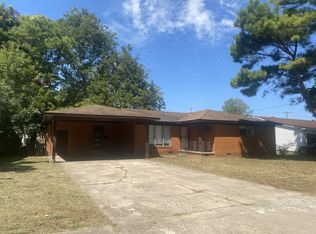 1005 Ward Ln, Blytheville, AR 72315