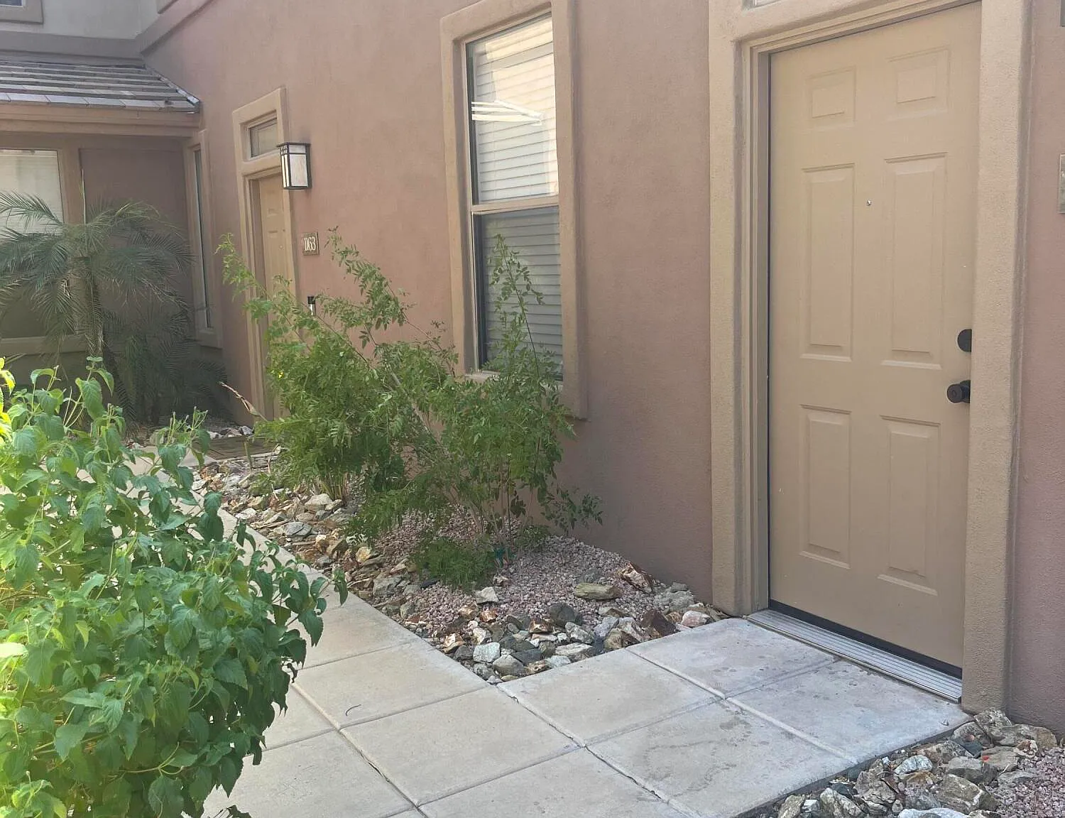 2 bed, 2.5 bath, 1221 sqft, $2,500 — Photo 3