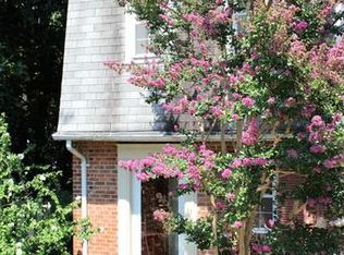 7406 Larne Ln, Lorton, VA 22079