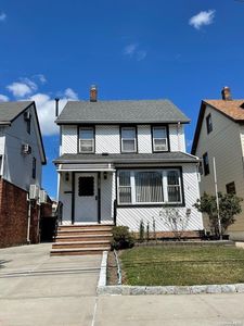 48-21 202 Street, Oakland Gardens, NY, 11364