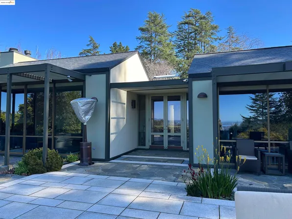 6001 Estates Dr, Oakland, CA 94611