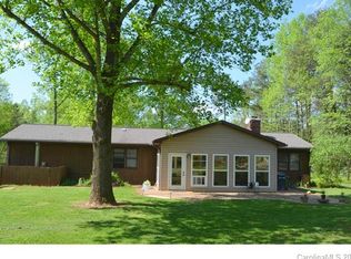 135 Fonda Rd, Statesville, NC 28677