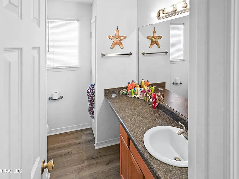 259 Benachi Ave #B — Photo 10