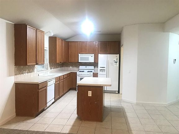 3rd image of 17315 Meria Coves Dr