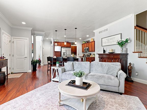 5th image of 11217 N Oakwood Dr Unit 24