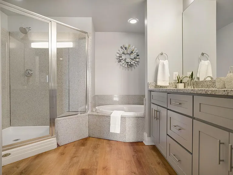 9902 S Thomas Dr #1938 — Photo 8