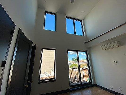 5th image of 555 4th Ave #5R