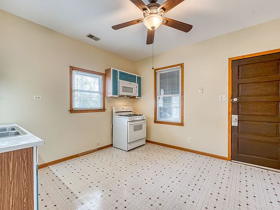 5th image of 2308 N Monticello Ave #2