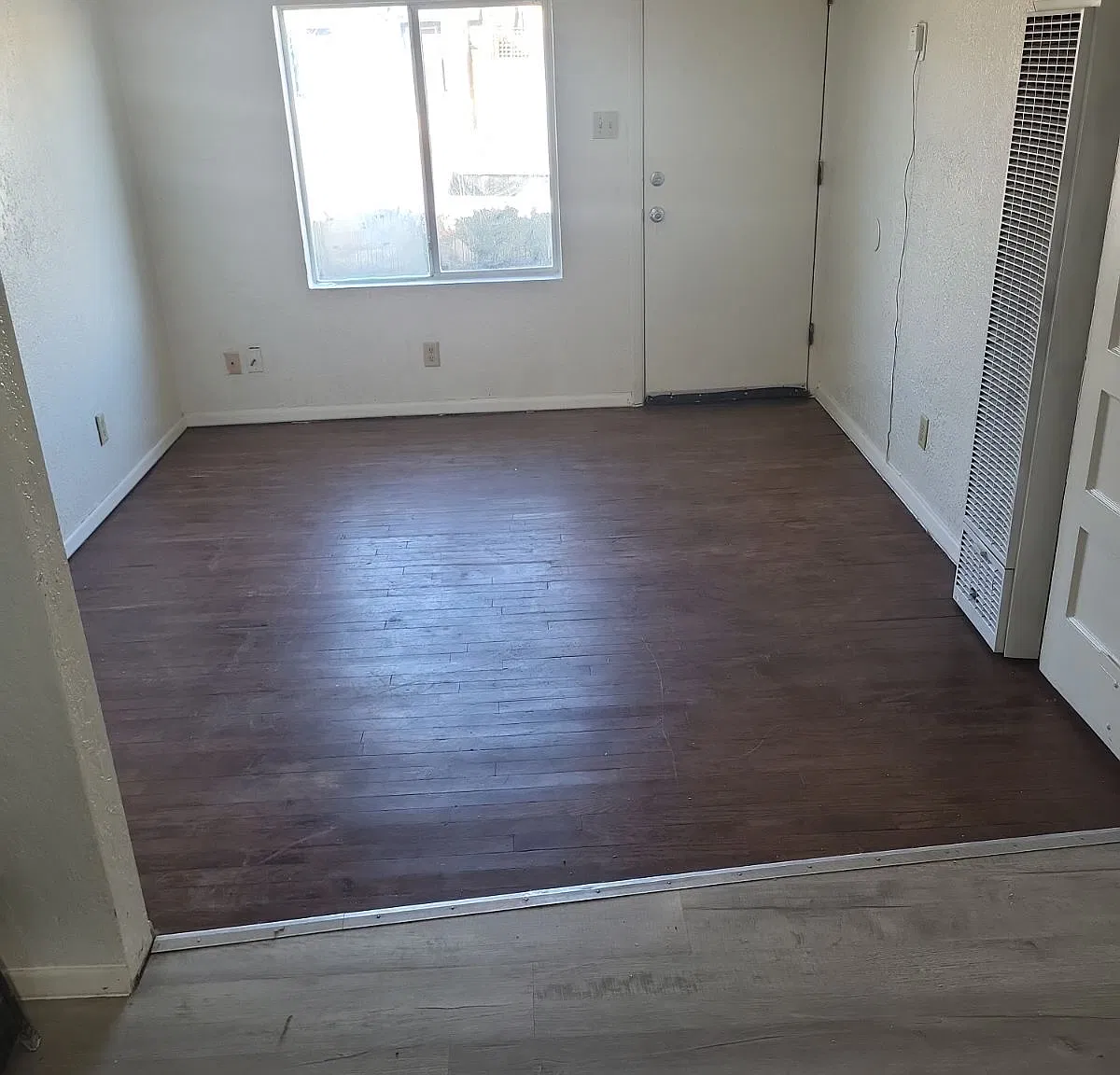 712 Austin St — Photo 3