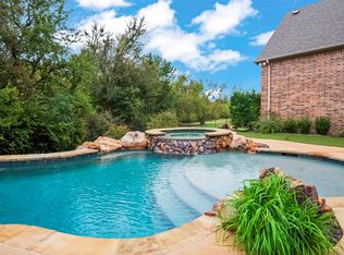 301 Harrison Cir, Van Alstyne, TX 75495