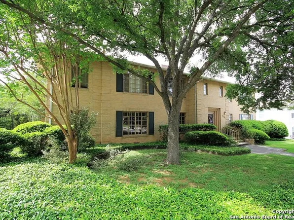148 Elizabeth Rd APT 1, Alamo Heights, TX 78209