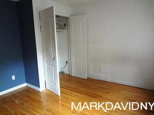 Rented by Mark David | media 33