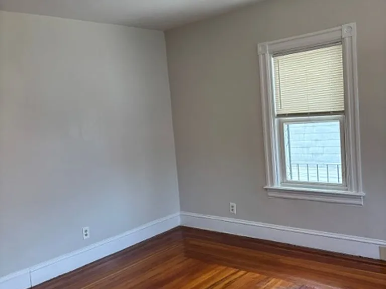 63-65 Larch St — Photo 10