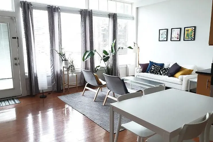 7 S Stafford Ave #2 — Photo 1