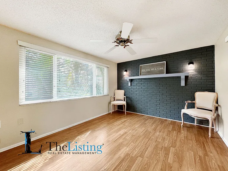 8312 Mill Creek Ln — Photo 7