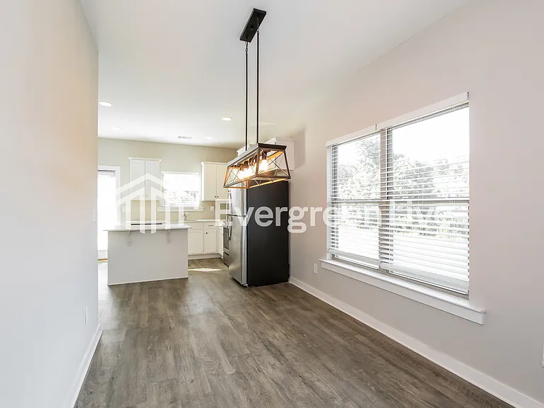 15670 Capstone Dr — Photo 4