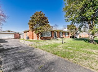 1708 Ormsby Ln, Graymoor Devondale, KY 40222