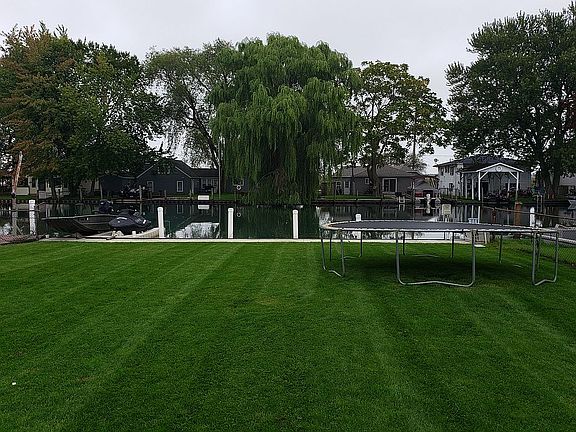 5th image of 6494 Marina Dr
