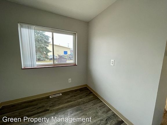 2nd image of 2720 Clyde Park Ave SW APT 5