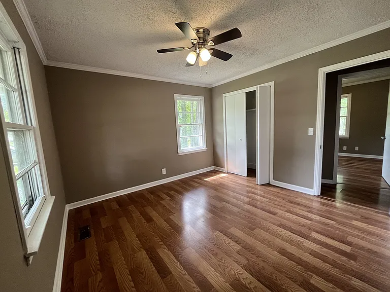 438 Lennanwood Ave — Photo 8