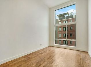 151 N 9th St #3, Brooklyn, NY 11249