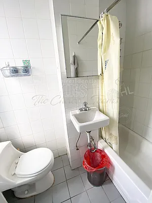 Rented by Triplemint | media 8
