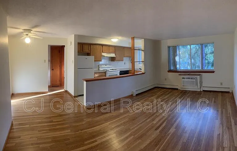 20 Hunt St #25C — Photo 1