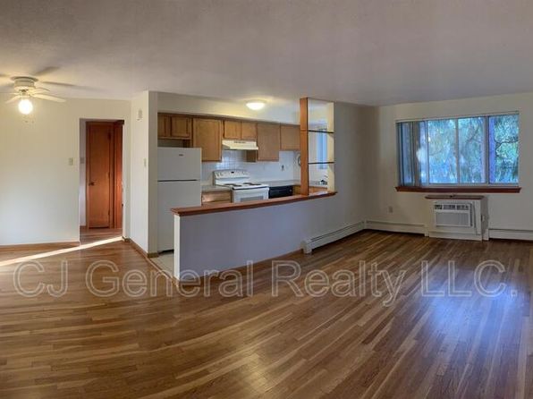 Courtyard Apartments, Weymouth, MA
