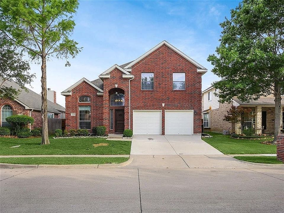 1st image of 2468 Lakeland Dr