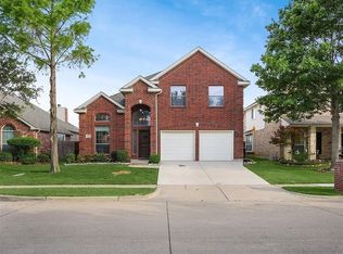 2468 Lakeland Dr, Grand Prairie, TX 75054