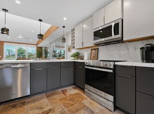 384 Running Springs Dr, Palm Desert, CA 92211