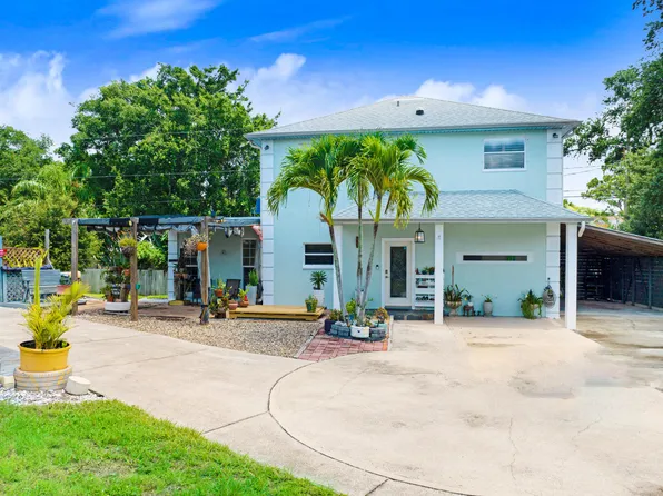 1130 S Tropical Trl, Merritt Island, FL 32952