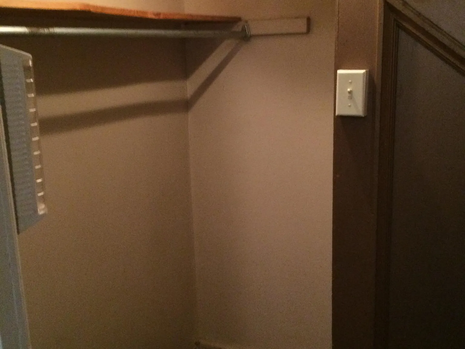 236 Meyran Ave — Photo 4