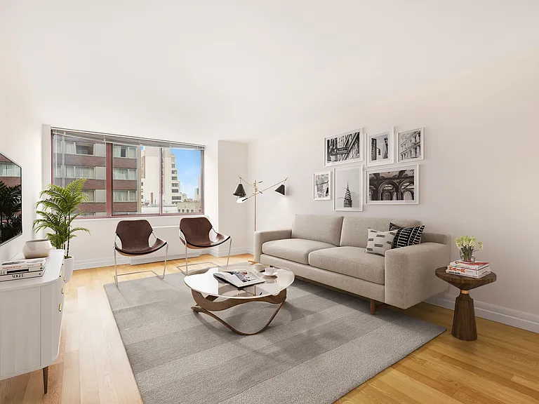 260 W 52nd St #15-F — Photo 4