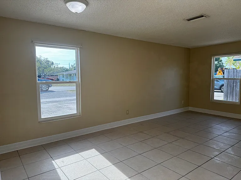 2247 Coral Way #A — Photo 12