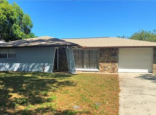 6349 Meadowbrook Ln, New Port Richey, FL 34653